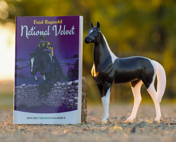 Breyer National Velvet Horse and Book Action Figure Set